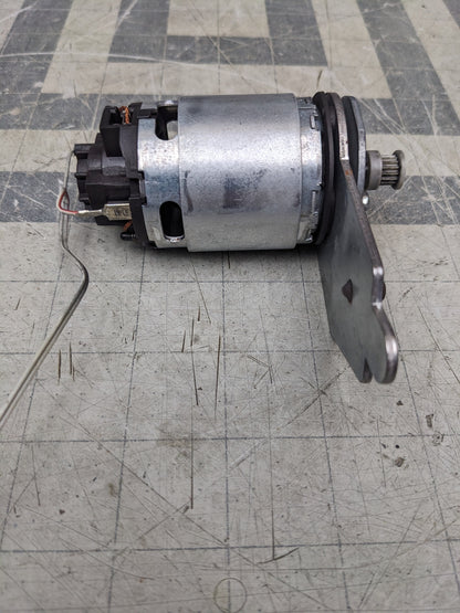 Drive Motor for Husqvarna Viking and Pfaff Sewing Machines Part #412901201